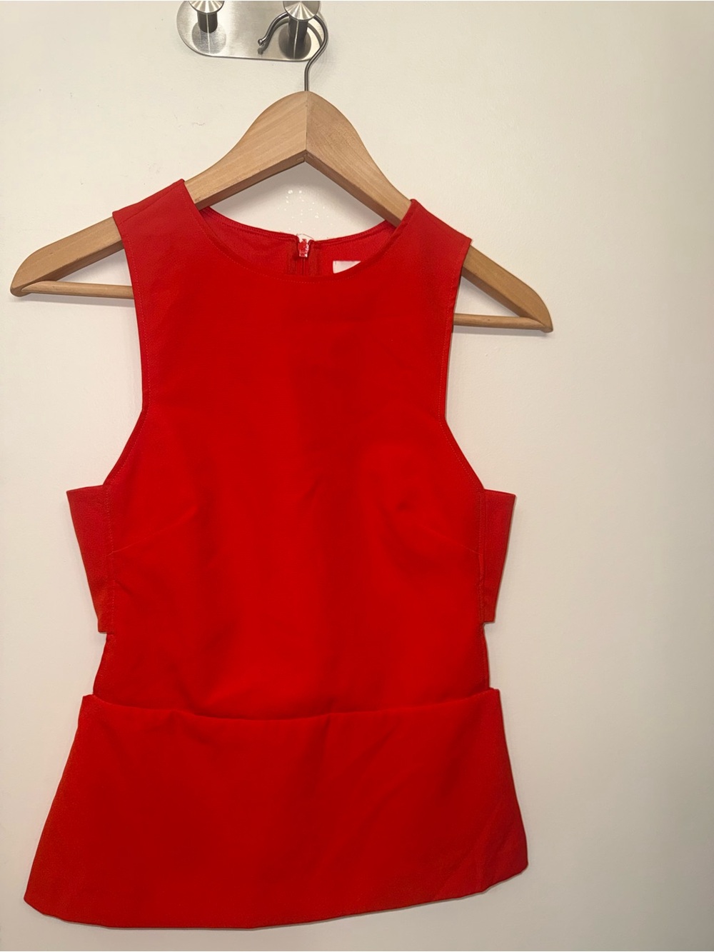 H&M Red Sleeveless Cutout Peplum Top